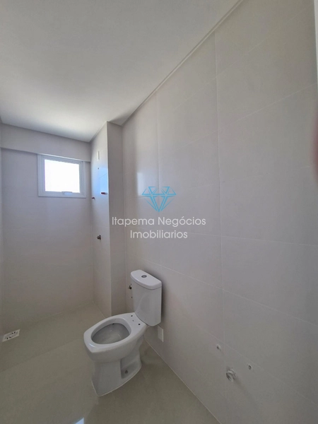 Apartamento de alto padrão localizado no centro de meia praia quadra mar: 25ª foto da galeria de imagens do imóvel