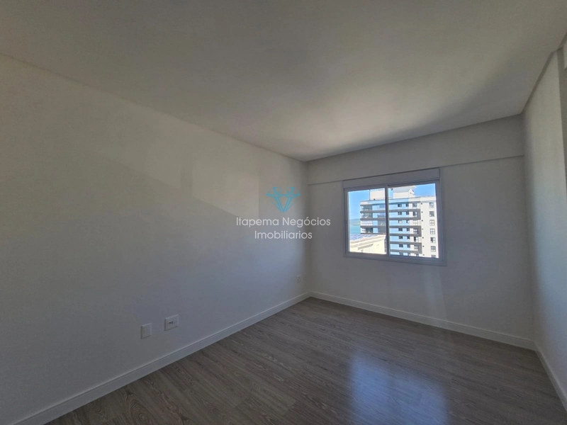 Apartamento de alto padrão localizado no centro de meia praia quadra mar: 30ª foto da galeria de imagens do imóvel