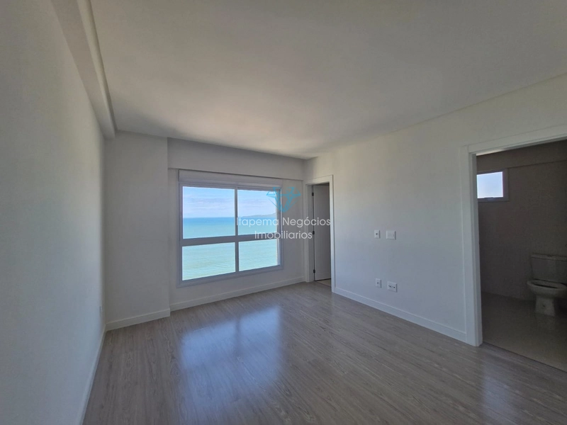 Apartamento de alto padrão localizado no centro de meia praia quadra mar: 22ª foto da galeria de imagens do imóvel