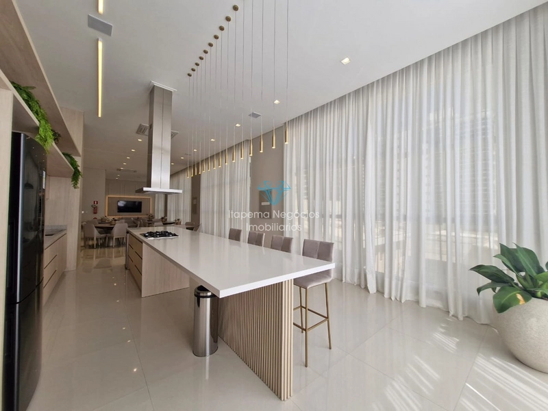 Apartamento de alto padrão localizado no centro de meia praia quadra mar: 37ª foto da galeria de imagens do imóvel