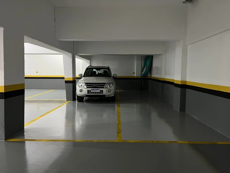 EXCELENTE OPORTUINIDADE NA MEIA PRAIA : 17ª foto da galeria de imagens do imóvel