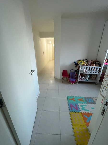 EXCELENTE OPORTUINIDADE NA MEIA PRAIA : 16ª foto da galeria de imagens do imóvel