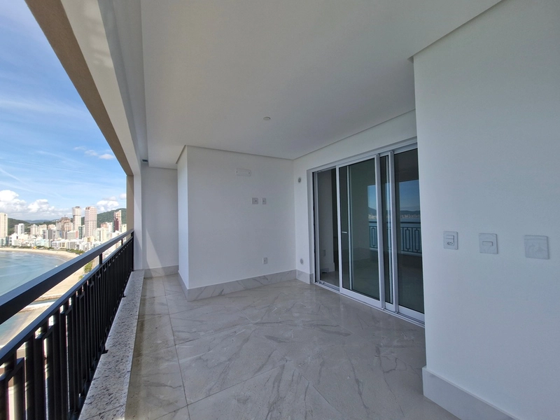 VENDA – APARTAMENTO QUADRA MAR COM VISTA PARA O MAR – CANTO DA PRAIA: 3ª foto da galeria de imagens do imóvel