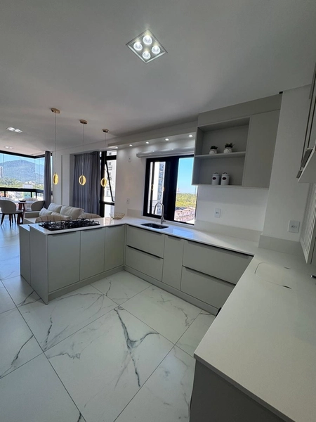 OPORTUNIDADE!!! Apartamento totalmente mobiliado, novo, nunca usado, pronto para morar, na Meia Praia: 9ª foto da galeria de imagens do imóvel