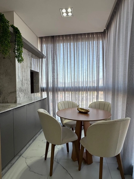 OPORTUNIDADE!!! Apartamento totalmente mobiliado, novo, nunca usado, pronto para morar, na Meia Praia: 2ª foto da galeria de imagens do imóvel