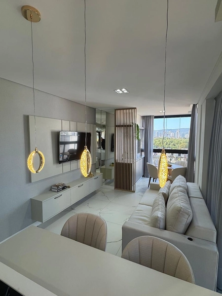OPORTUNIDADE!!! Apartamento totalmente mobiliado, novo, nunca usado, pronto para morar, na Meia Praia: 5ª foto da galeria de imagens do imóvel
