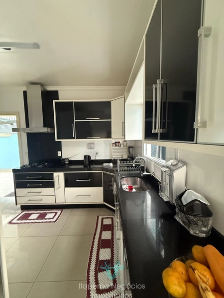 Casa Ampla e Aconchegante com 3 Dormitórios – 160m² de Área Útil: 6ª foto da galeria de imagens do imóvel