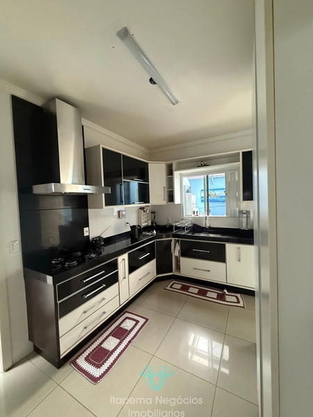Casa Ampla e Aconchegante com 3 Dormitórios – 160m² de Área Útil: 7ª foto da galeria de imagens do imóvel