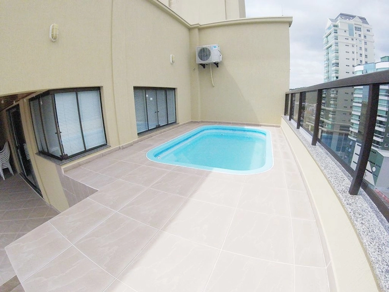COBERTURA DUPLEX À VENDA QUADRA MAR – CENTRO DE ITAPEMA/SC: 3ª foto da galeria de imagens do imóvel