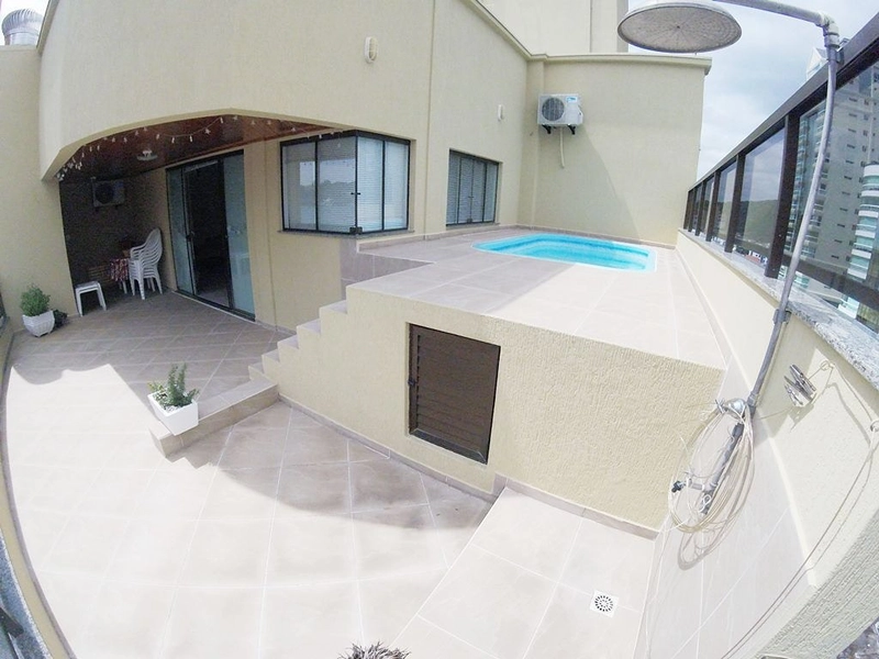 COBERTURA DUPLEX À VENDA QUADRA MAR – CENTRO DE ITAPEMA/SC: 1ª foto da galeria de imagens do imóvel