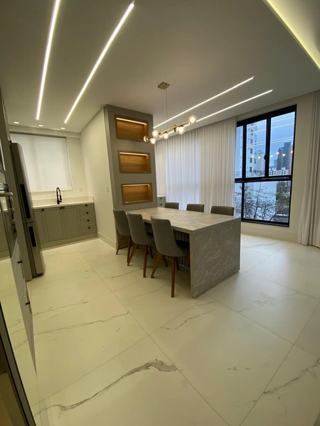 Apartamento quadra mar 3 suítes em meia praia itapema para aluguel anual.: 10ª foto da galeria de imagens do imóvel