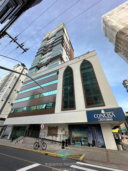 APARTAMENTO NA MEIA PRAIA ITAPEMA | 3 SUÍTES | 122M²: 1ª foto da galeria de imagens do imóvel