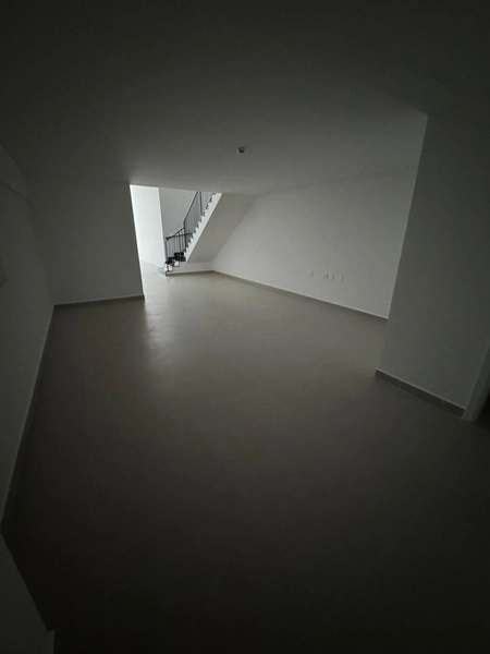 Sala Comercial para Locação – Frente Avenida | Segunda Avenida | Meia Praia: 4ª foto da galeria de imagens do imóvel