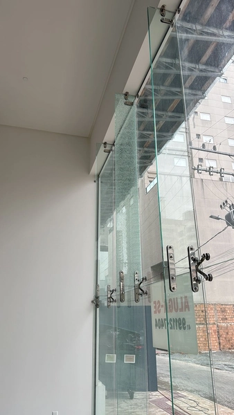 Sala Comercial para Locação – Frente Avenida | Rua 267: 5ª foto da galeria de imagens do imóvel