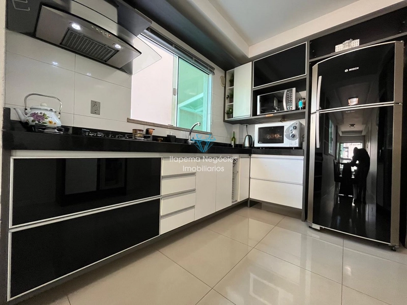 Pronto para morar, mobiliado na segunda quadra. : 4ª foto da galeria de imagens do imóvel