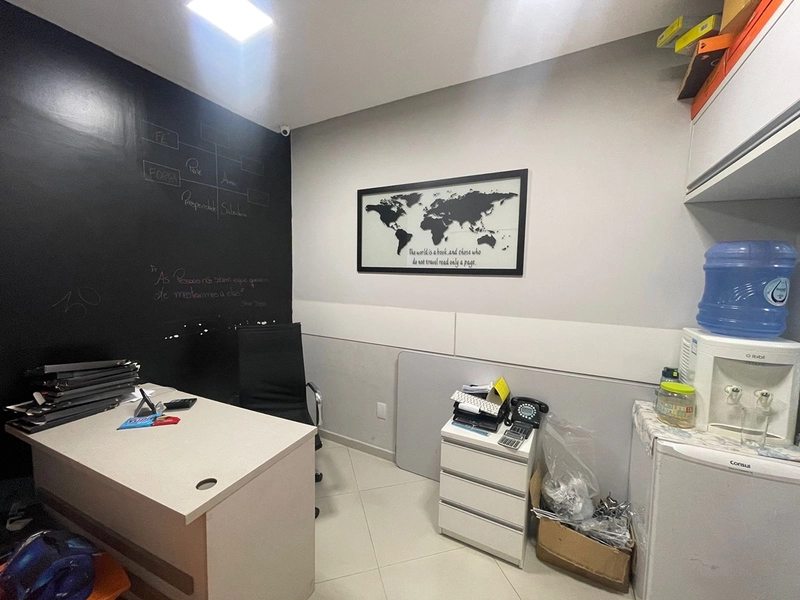 VENDA DE SALA COMERCIAL EM MEIA PRAIA: 6ª foto da galeria de imagens do imóvel