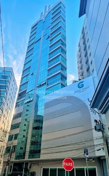 Apartamento 3 Suítes 3 Vagas - Quadra mar.: 2ª foto da galeria de imagens do imóvel