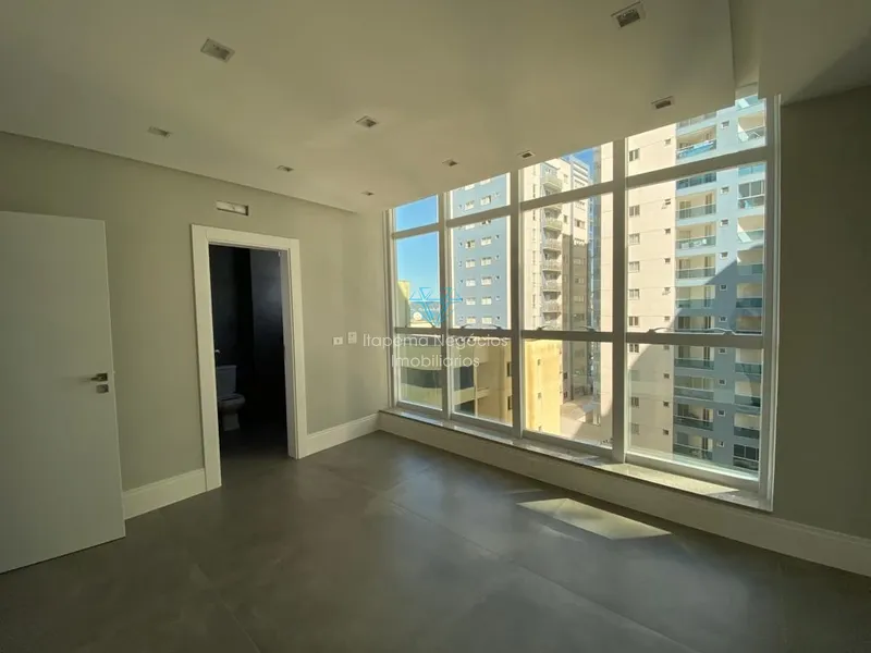Apartamento 3 Suítes 3 Vagas - Quadra mar.: 4ª foto da galeria de imagens do imóvel