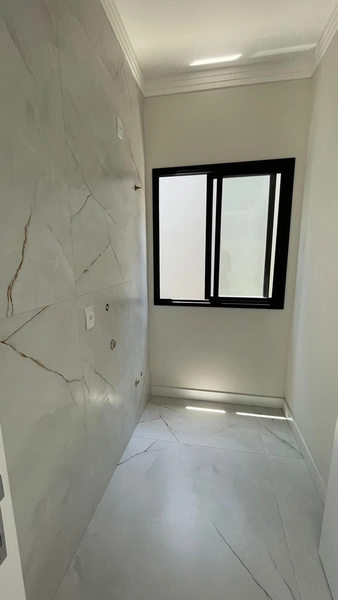 CASA – LOTEAMENTO BOSQUE DA MATA / TIJUCAS-SC: 3ª foto da galeria de imagens do imóvel