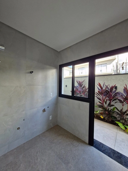 Casa de Alto Padrão em Condomínio de Luxo em Camboriú: 39ª foto da galeria de imagens do imóvel