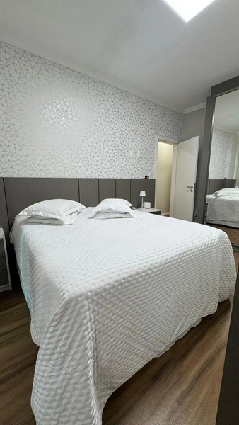 Apartamento mobiliado em Meia Praia a 150m do mar: 21ª foto da galeria de imagens do imóvel