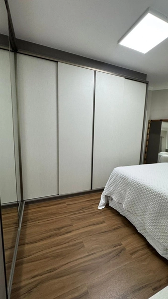 Apartamento mobiliado em Meia Praia a 150m do mar: 18ª foto da galeria de imagens do imóvel