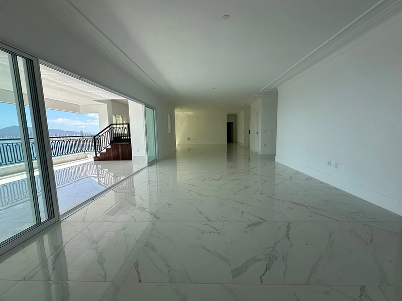 Penthouse em Itapema - Centro. Vista definitiva para o mar. : 6ª foto da galeria de imagens do imóvel