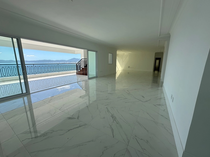 Penthouse em Itapema - Centro. Vista definitiva para o mar. : 9ª foto da galeria de imagens do imóvel
