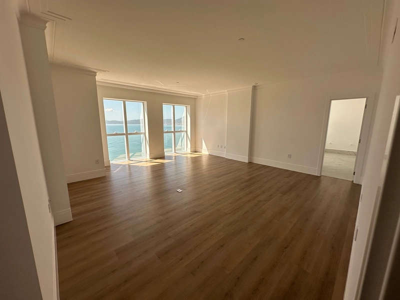 Penthouse em Itapema - Centro. Vista definitiva para o mar. : 27ª foto da galeria de imagens do imóvel
