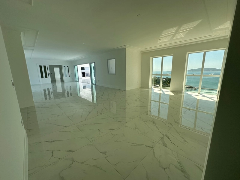 Penthouse em Itapema - Centro. Vista definitiva para o mar. : 15ª foto da galeria de imagens do imóvel