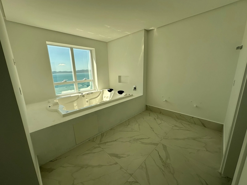 Penthouse em Itapema - Centro. Vista definitiva para o mar. : 21ª foto da galeria de imagens do imóvel