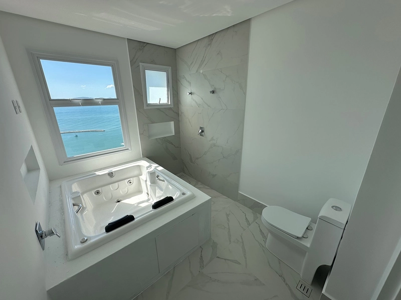 Penthouse em Itapema - Centro. Vista definitiva para o mar. : 20ª foto da galeria de imagens do imóvel