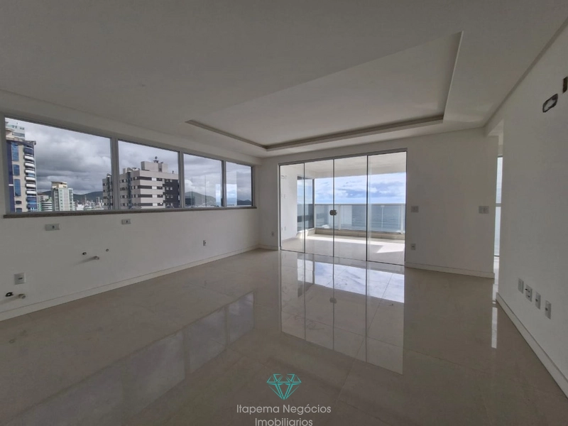 Apartamento 3 Suítes 3 Vagas - Avenida Nereu, Itapema: 9ª foto da galeria de imagens do imóvel