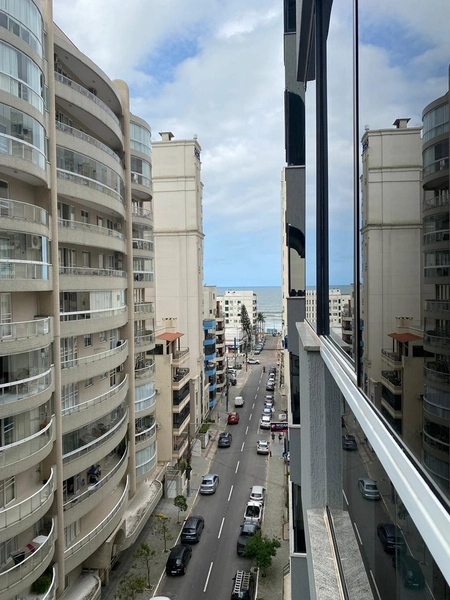 VENDA – APARTAMENTO SEGUNDA QUADRA MAR – MEIA PRAIA: 1ª foto da galeria de imagens do imóvel