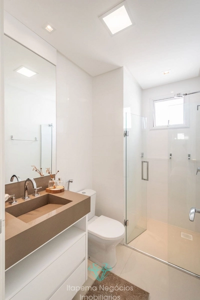 LINDO APARTAMENTO 5 SUÍTES MOBILIADO E DECORADO. Quadra mar: 32ª foto da galeria de imagens do imóvel