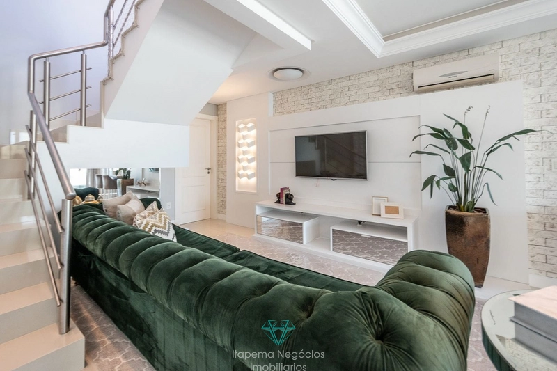 LINDO APARTAMENTO 5 SUÍTES MOBILIADO E DECORADO. Quadra mar: 2ª foto da galeria de imagens do imóvel