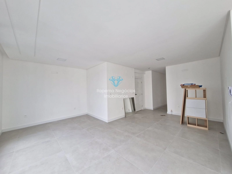 LOCAÇÃO DE APARTAMENTO EM MEIA PRAIA: 37ª foto da galeria de imagens do imóvel