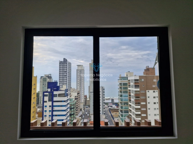 LOCAÇÃO DE APARTAMENTO EM MEIA PRAIA: 47ª foto da galeria de imagens do imóvel