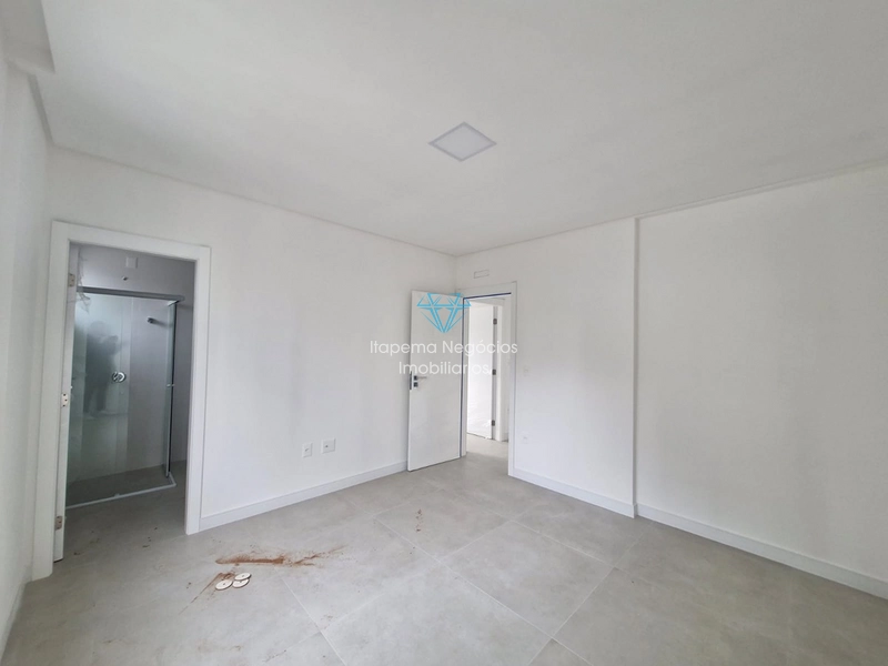 LOCAÇÃO DE APARTAMENTO EM MEIA PRAIA: 49ª foto da galeria de imagens do imóvel