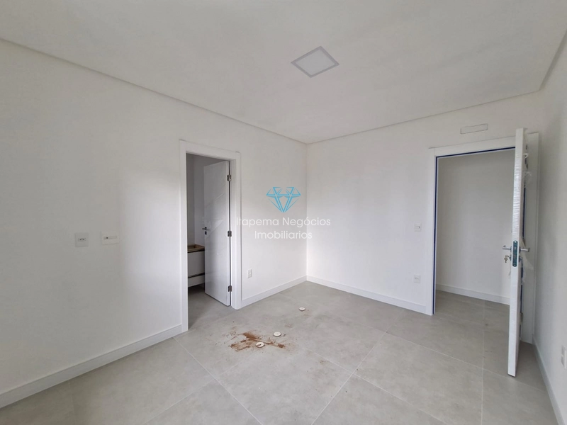 LOCAÇÃO DE APARTAMENTO EM MEIA PRAIA: 42ª foto da galeria de imagens do imóvel