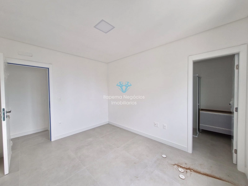 LOCAÇÃO DE APARTAMENTO EM MEIA PRAIA: 45ª foto da galeria de imagens do imóvel