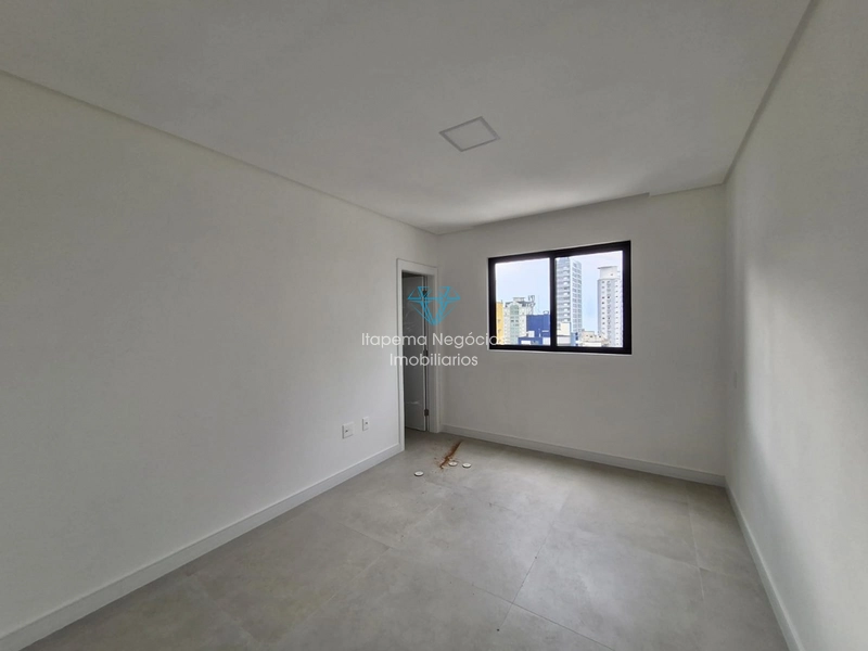 LOCAÇÃO DE APARTAMENTO EM MEIA PRAIA: 46ª foto da galeria de imagens do imóvel