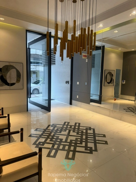 Apartamento mobiliado quadra mar, 4 Suítes 3 vagas.: 5ª foto da galeria de imagens do imóvel