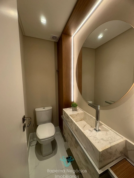 Apartamento mobiliado quadra mar, 4 Suítes 3 vagas.: 40ª foto da galeria de imagens do imóvel