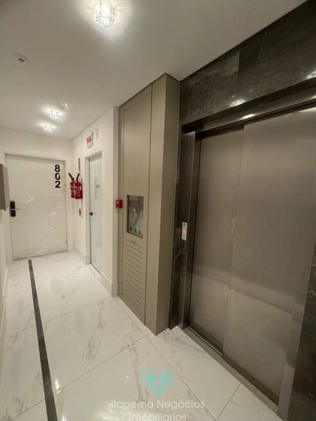 Apartamento mobiliado quadra mar, 4 Suítes 3 vagas.: 23ª foto da galeria de imagens do imóvel