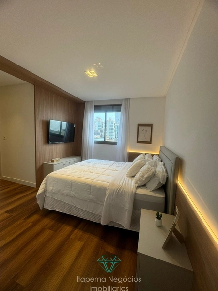 Apartamento mobiliado quadra mar, 4 Suítes 3 vagas.: 28ª foto da galeria de imagens do imóvel