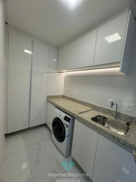 Apartamento mobiliado quadra mar, 4 Suítes 3 vagas.: 42ª foto da galeria de imagens do imóvel