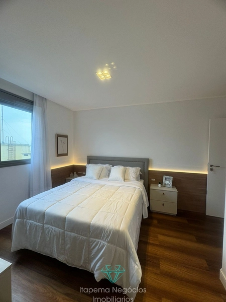 Apartamento mobiliado quadra mar, 4 Suítes 3 vagas.: 27ª foto da galeria de imagens do imóvel