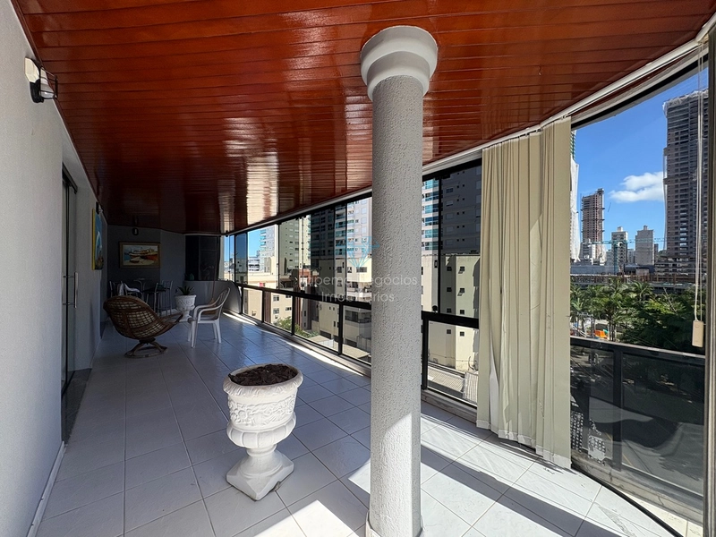 Apartamento a venda no Centro de Itapema/ SC: 1ª foto da galeria de imagens do imóvel