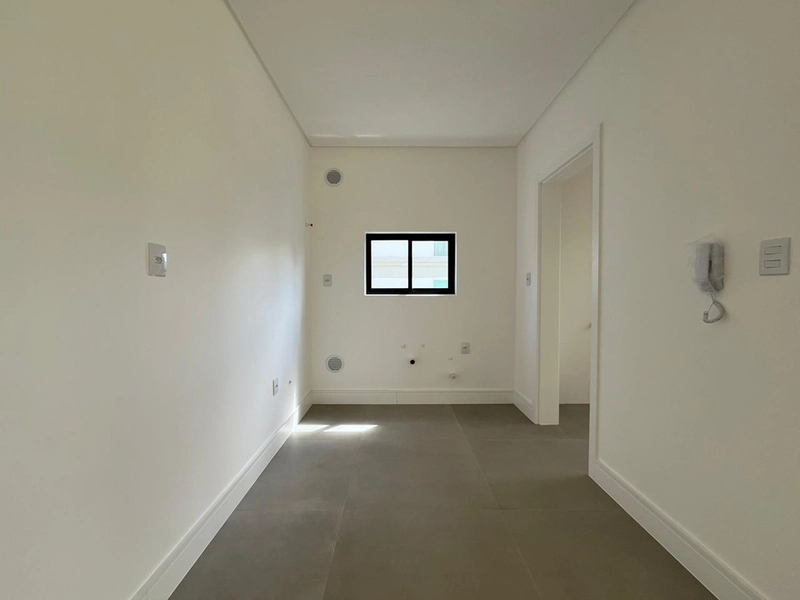 3 Dormitórios Sendo 3 Suítes  Meia Praia - Itapema / SC: 4ª foto da galeria de imagens do imóvel